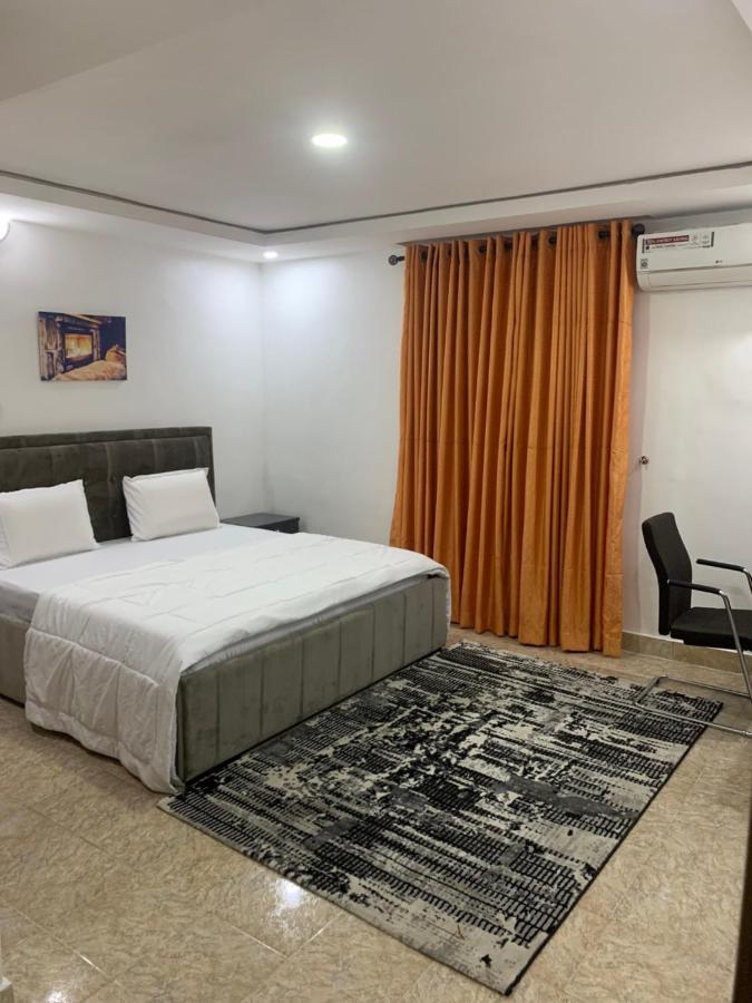 Weena Hotel & Resort 라고스 외부 사진