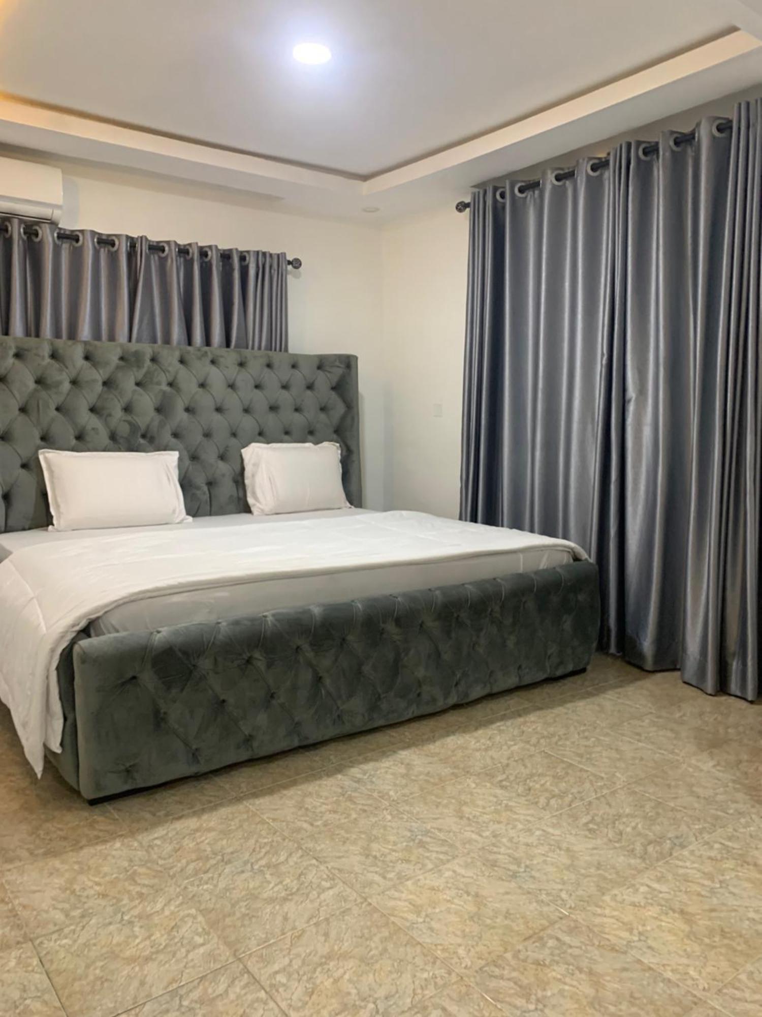 Weena Hotel & Resort 라고스 외부 사진