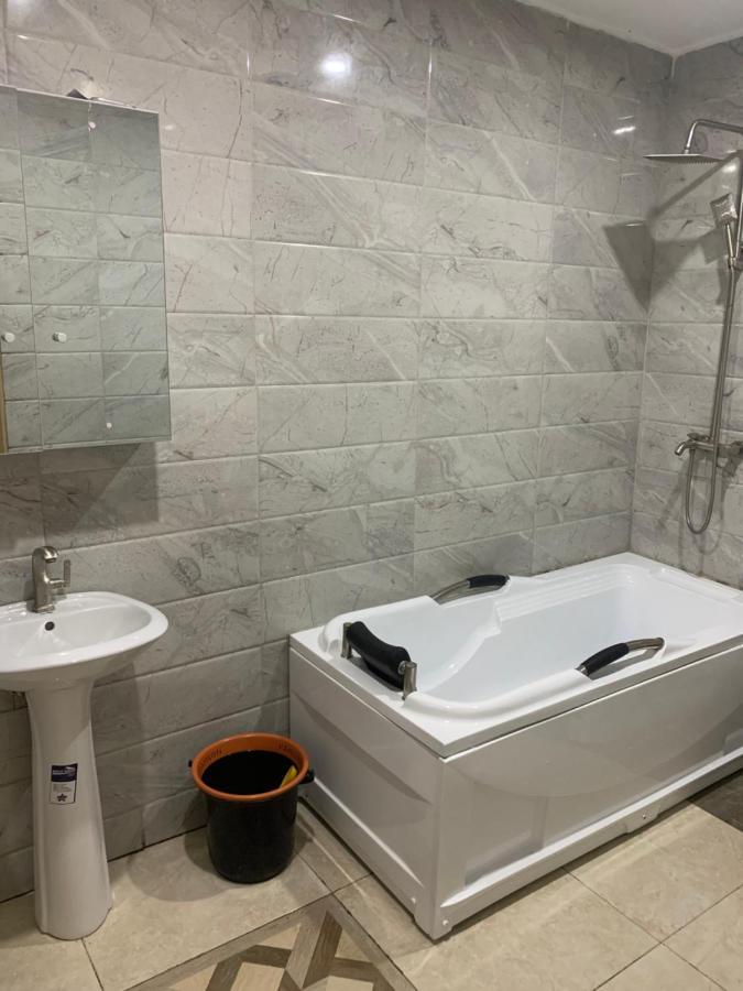 Weena Hotel & Resort 라고스 외부 사진